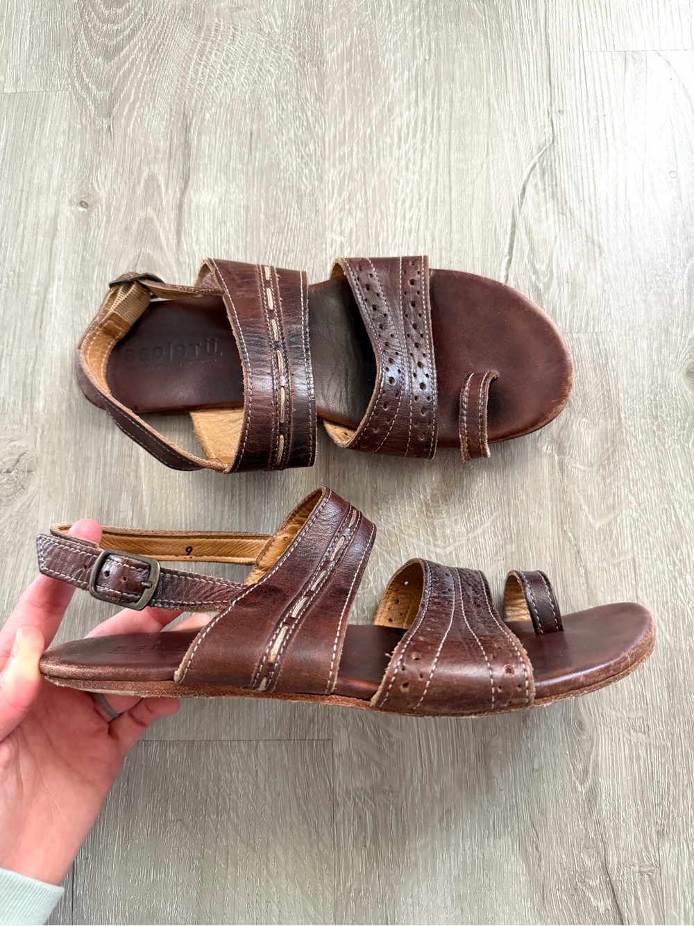 Bed Stu Women's Flat Sandals 9 Brown Rustic Leather Distress Gladiator